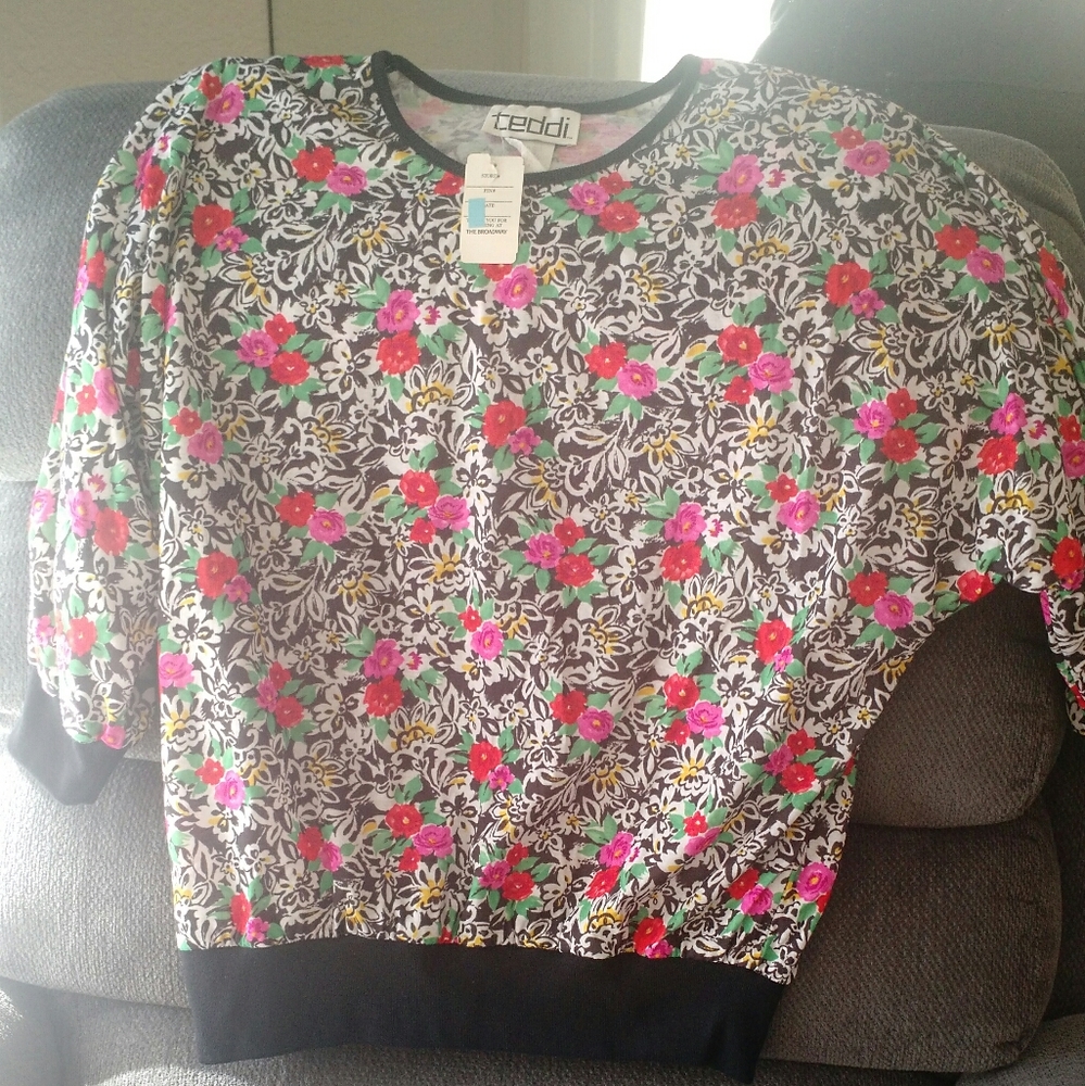 Brand New top